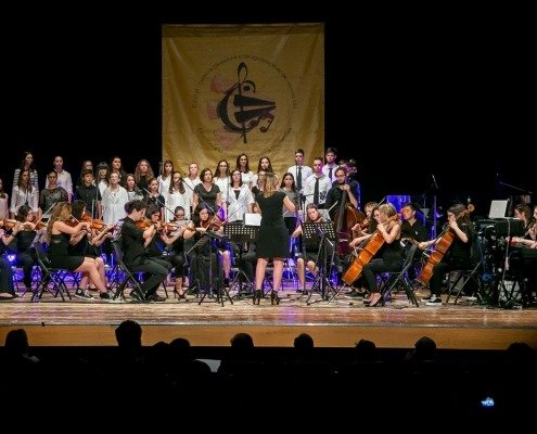 0433 - Cori Giovanili Natissa di Aquileia e CEDiM di Gonars con Orchestra Interscolastica dirige M° Tamara Mansutti